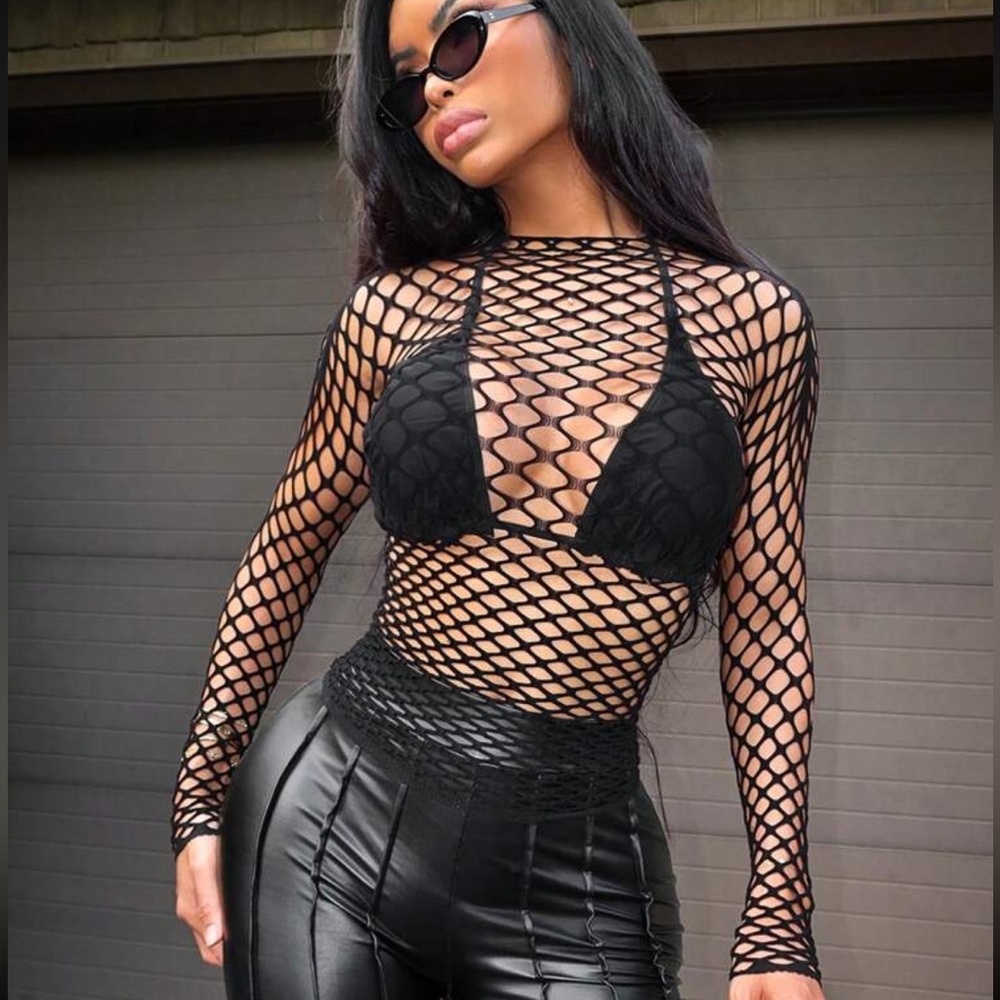 Women’s black fishnet long sleeve top